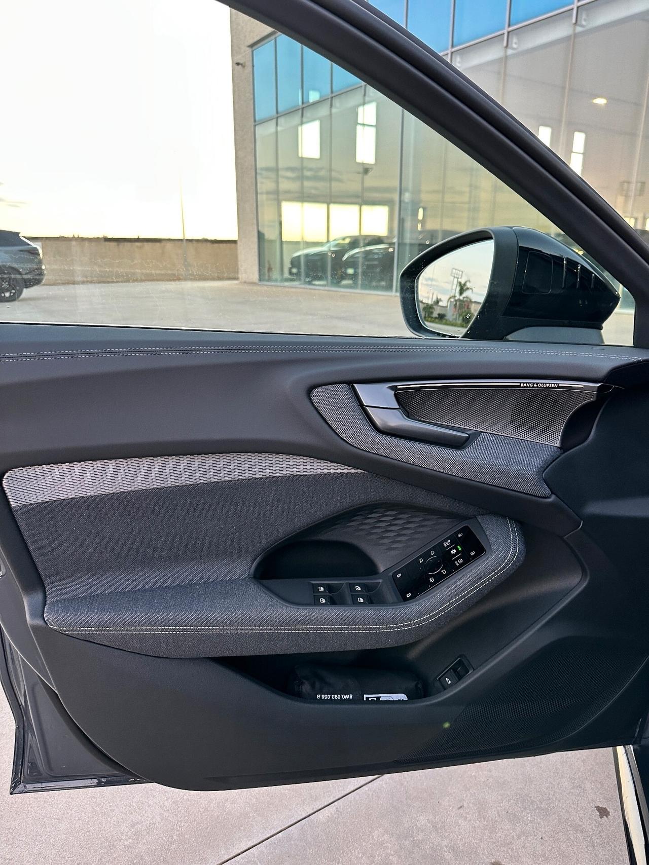 Audi A5 Sline quattro offerta T-Stock prezzo imperdibile