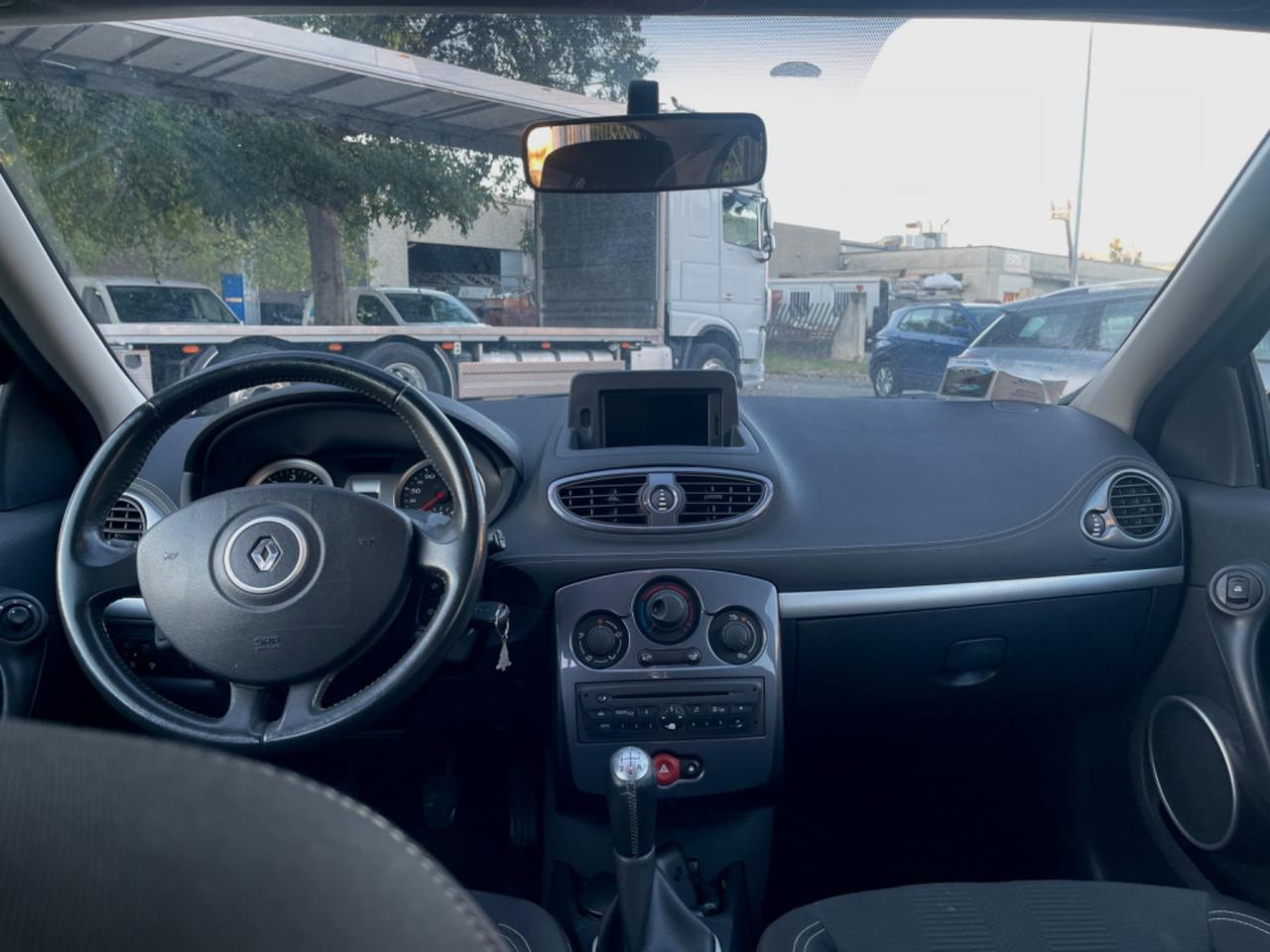 Renault Clio 1.5 dCi 75CV 5 porte Dynamique per Neopatentati