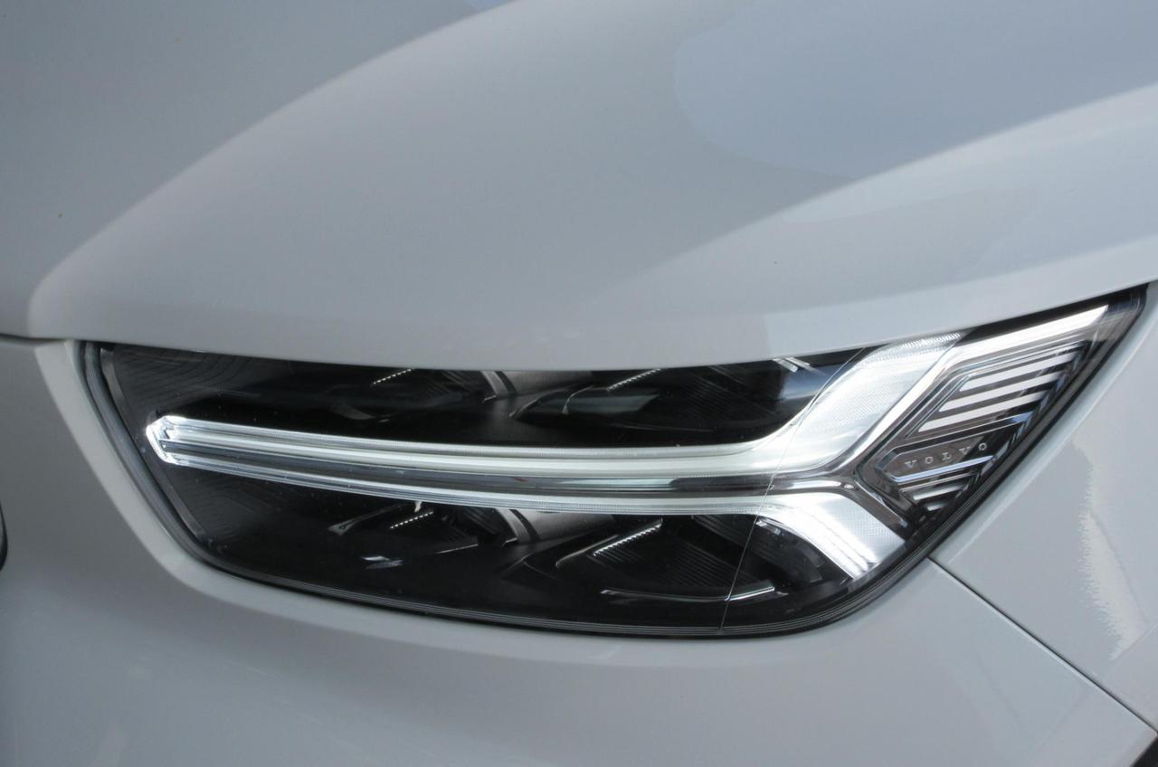 Volvo XC40 2.0 d3 Business AWD Geartronic