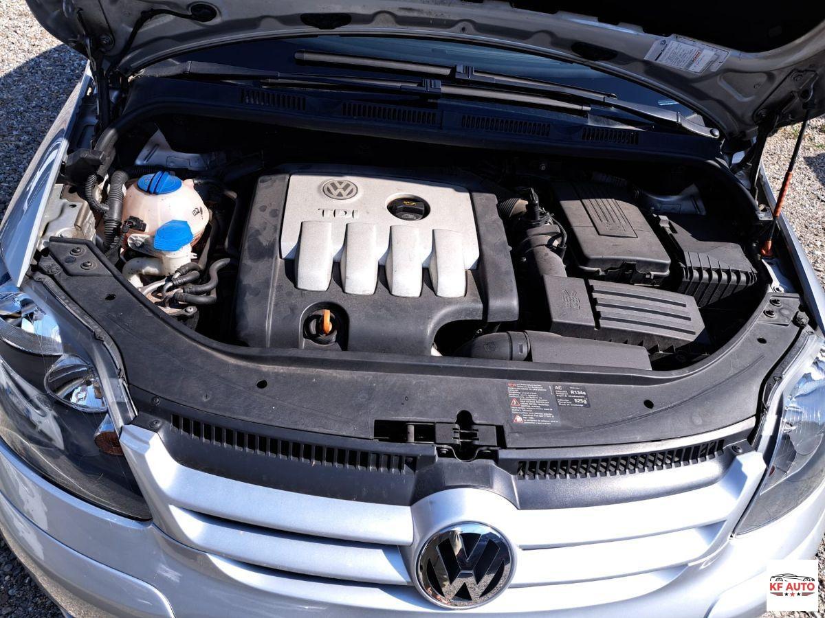 VOLKSWAGEN - Golf Plus - 2.0 16V TDI DSG Sportline