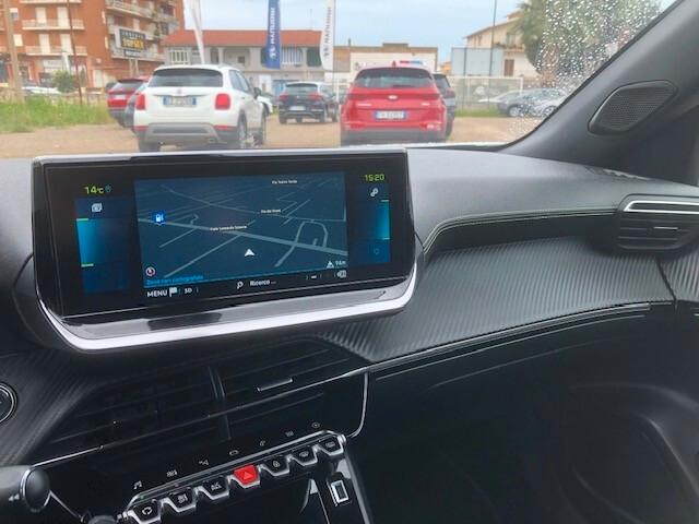 Peugeot 2008 motore elettrico 136 CV GT Pack