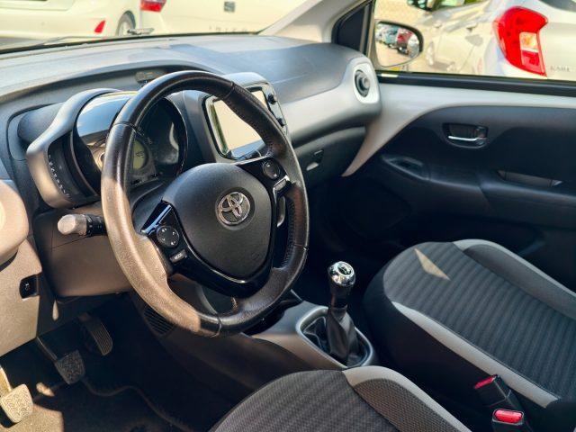 TOYOTA Aygo 1.0 VVT-i 72 CV 5 porte x-cite