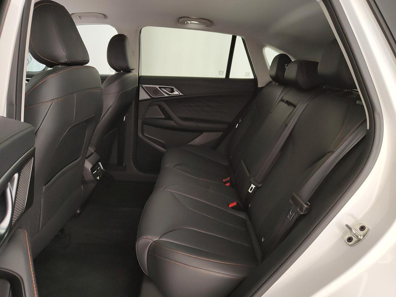 Mg EHS Plug-in Hybrid Luxury