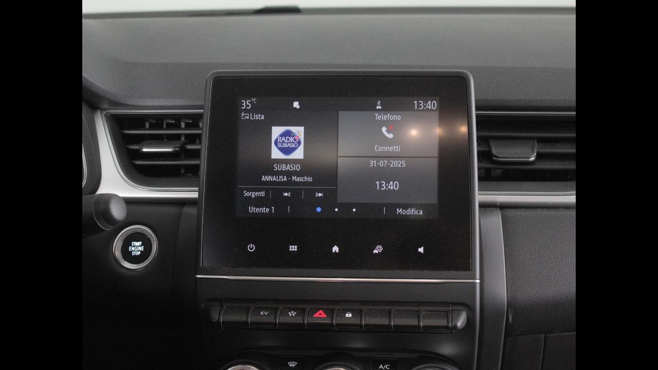 RENAULT Captur II 2019 - Captur 1.6 E-Tech hybrid Intens 145cv auto