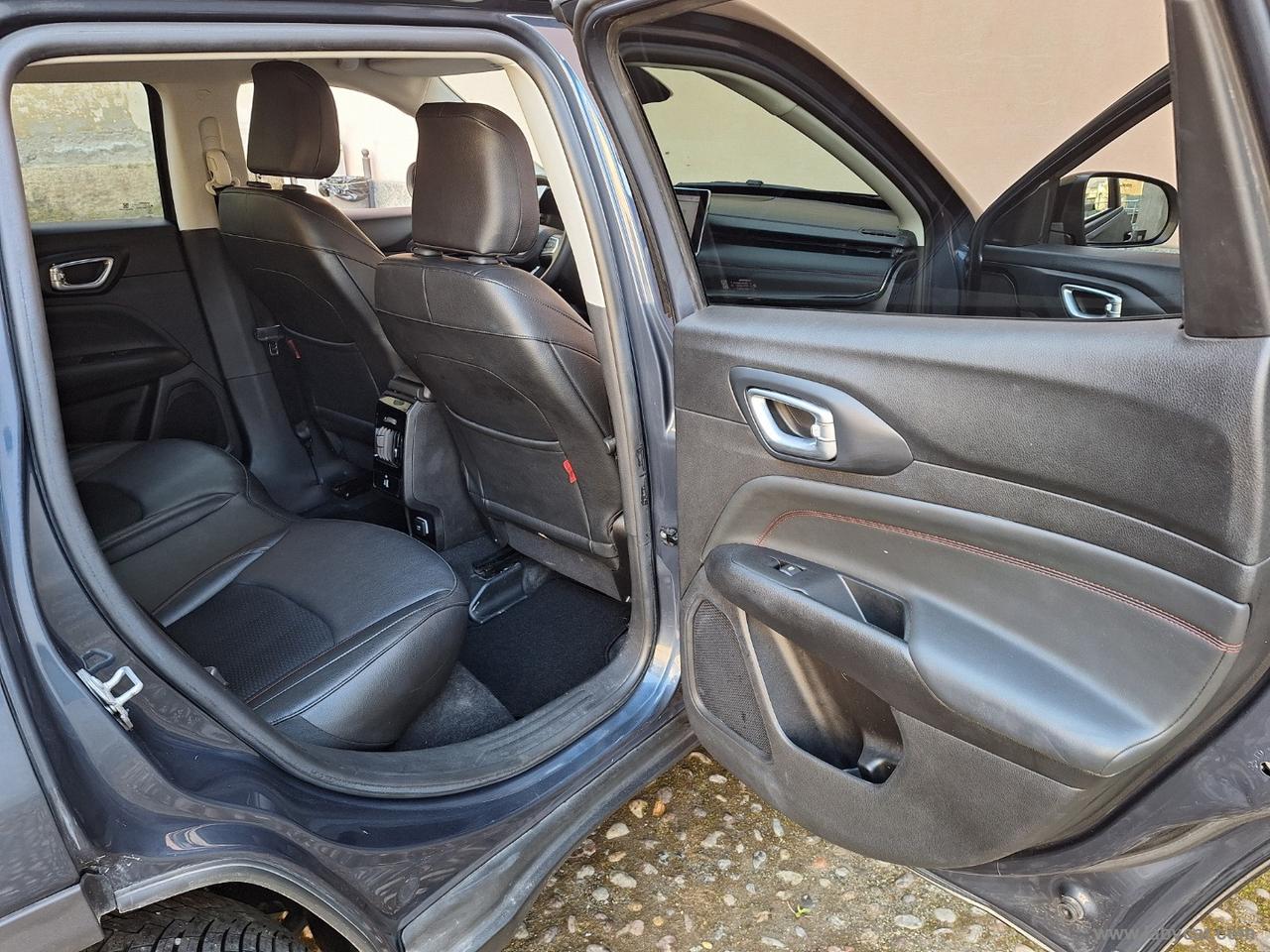 JEEP Compass 1.3 T4 240CV PHEV AT6 4xe TRAILHAWK