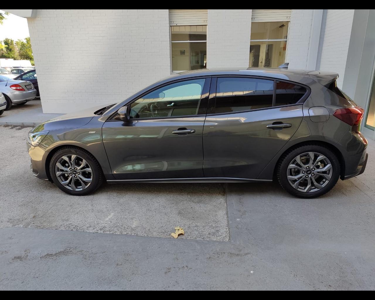 FORD Focus 1.0 EcoBoost Hybrid 125 CV 5p. ST-Line