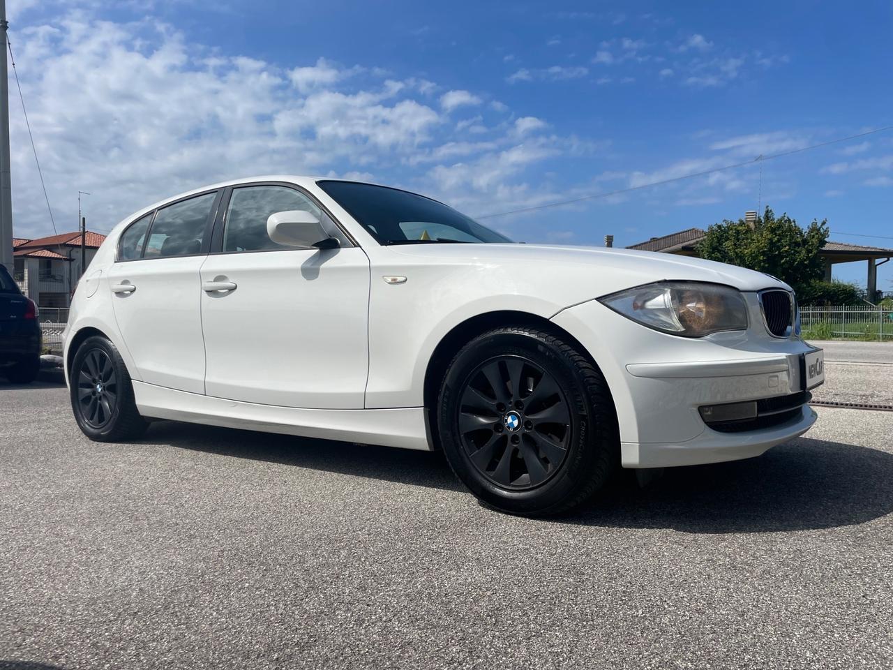 Bmw 118d cat 5 porte Attiva
