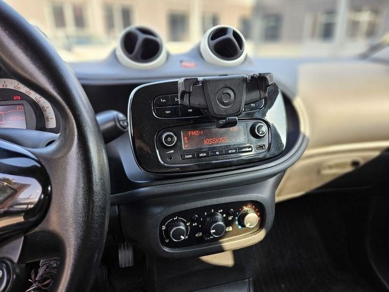smart forfour 60 1.0 45kW Black Passion