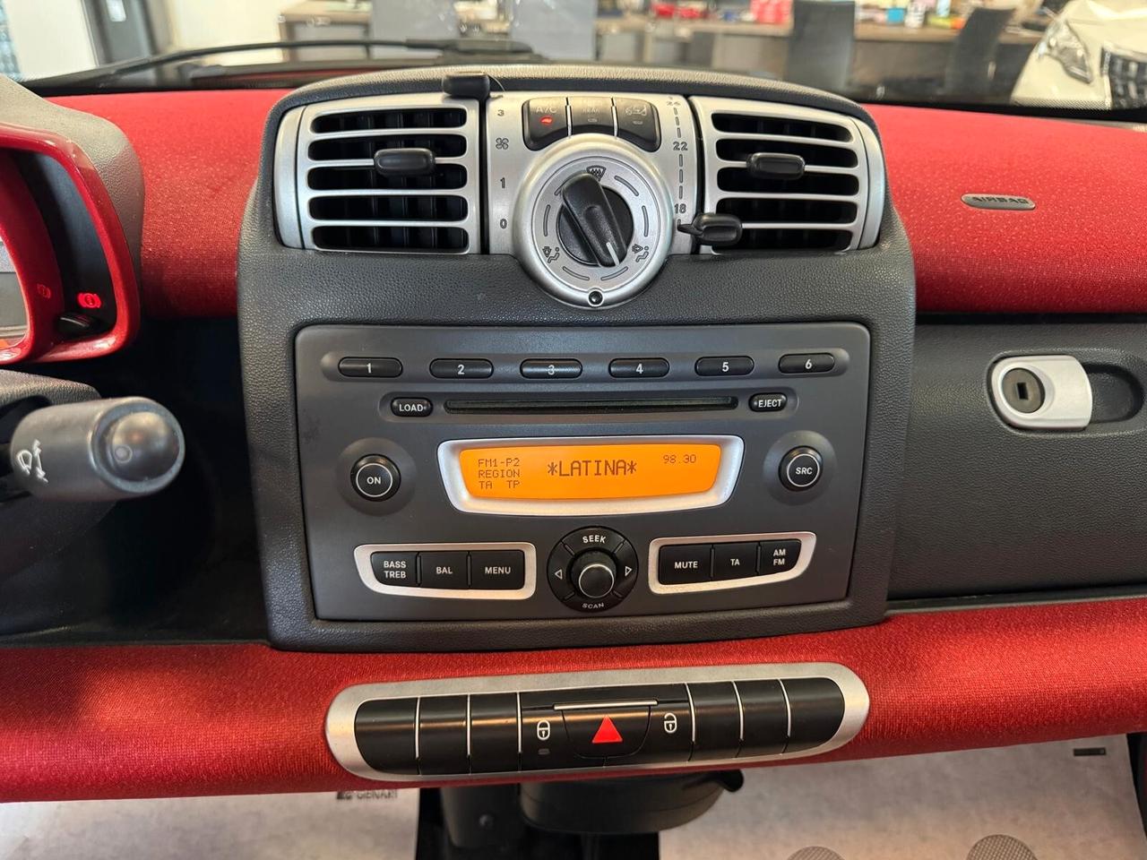 Smart ForTwo 1.0 MHD BENZ PASSION 2010