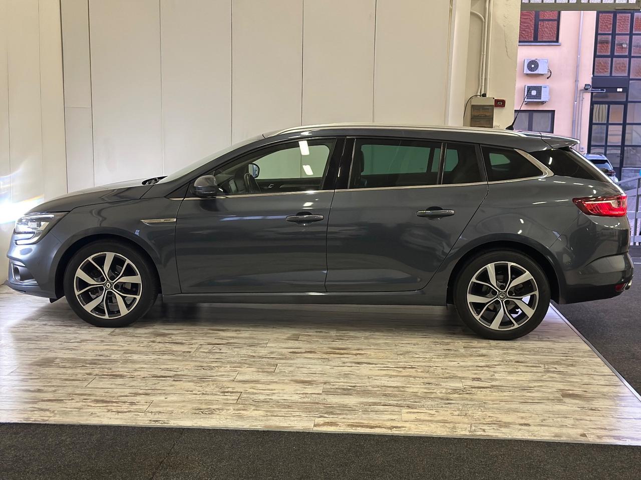 Renault Mégane Sporter dCi 8V 110 CV EDC Energy Bose