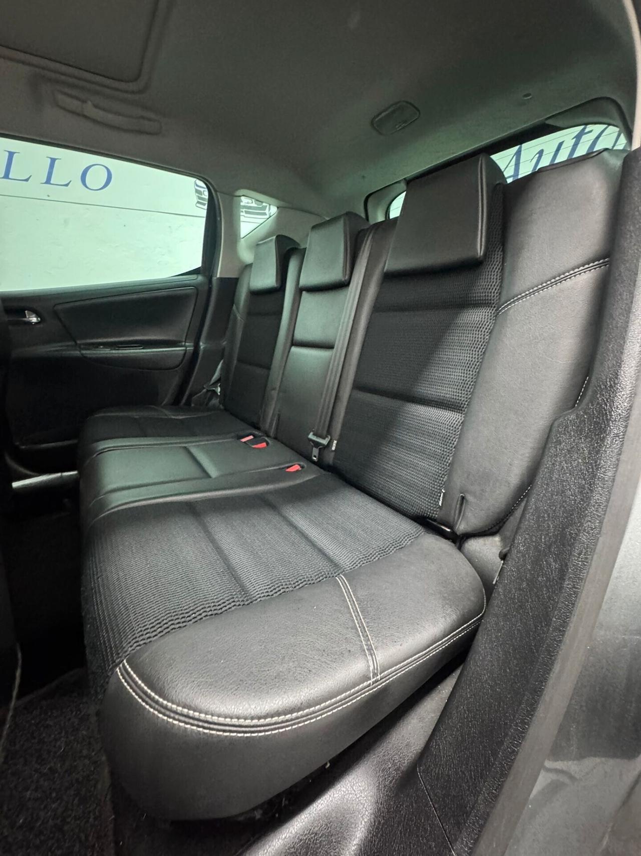 Peugeot 207 1.6 8V HDi 112CV SW Outdoor