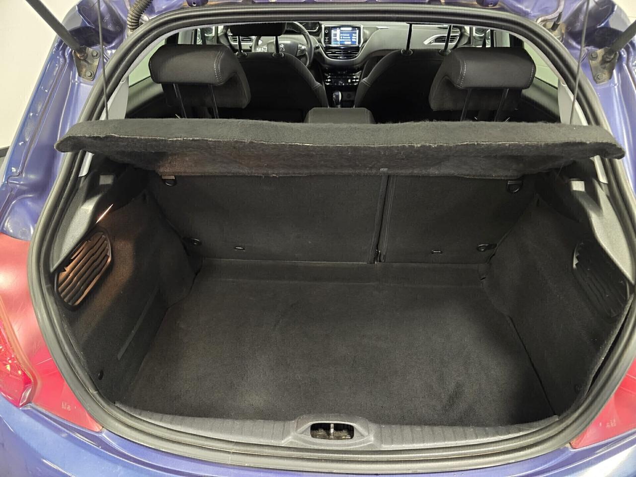 Peugeot 208 1.2 VTi 82 CV ALLURE 2013 NEOPATENTATI