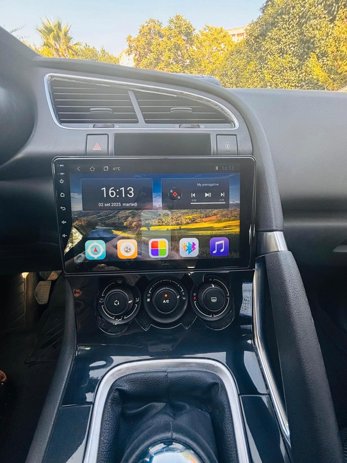 Peugeot 3008 1.6 HDi 115CV Business