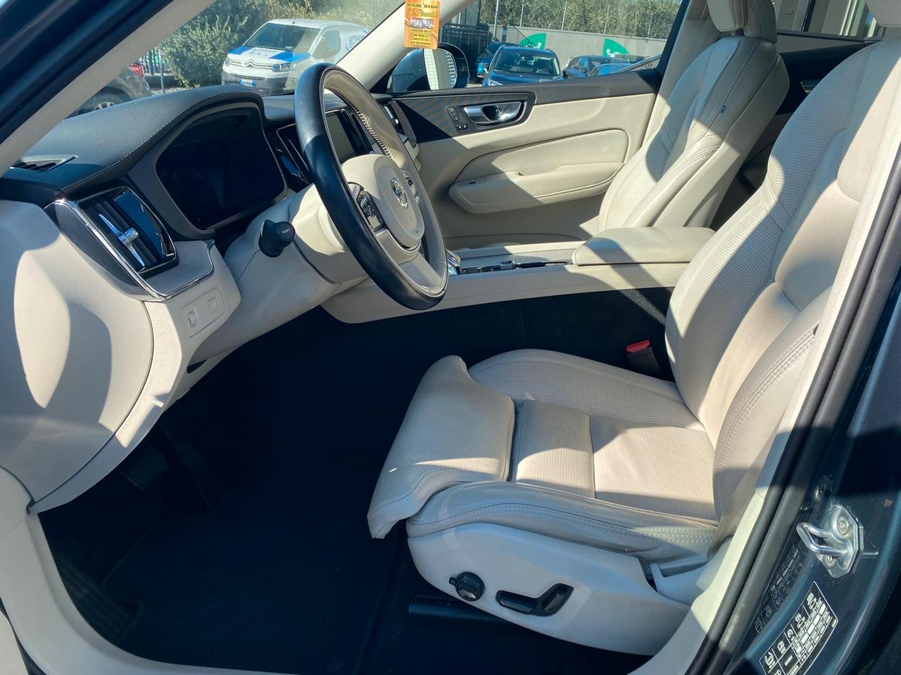 Volvo XC 60 XC60 B4 (d) AWD Geartronic Inscription