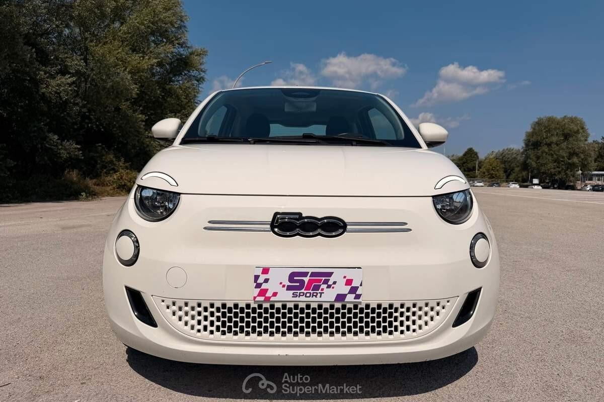 Fiat 500 500e Berlina 42 kWh Passion ELETTRICA
