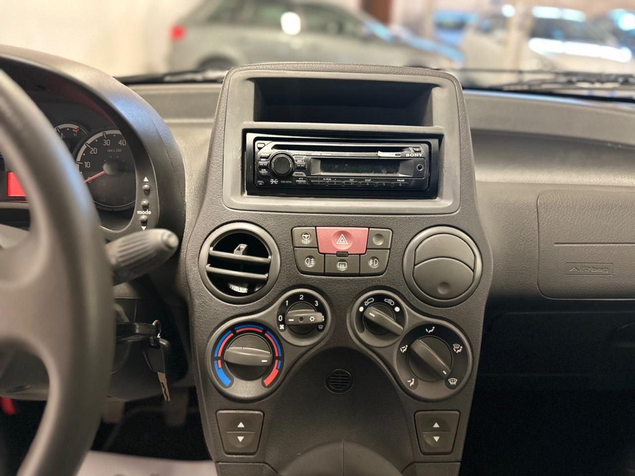 Fiat Panda 1.2 Active Natural Power NEOPATENTATI