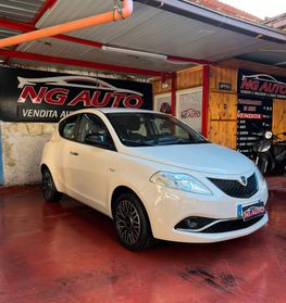 Lancia Ypsilon 1.2 69 CV 5 porte GPL Ecochic Platinum