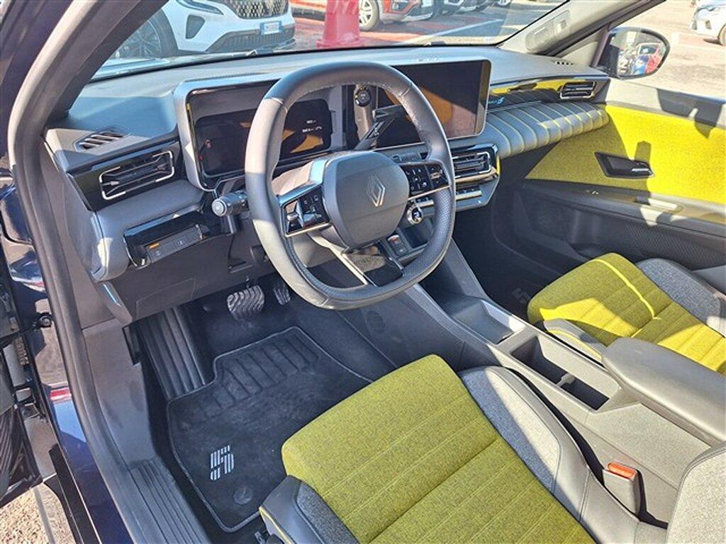 Renault Renault 5 comfort range Iconic Cinq