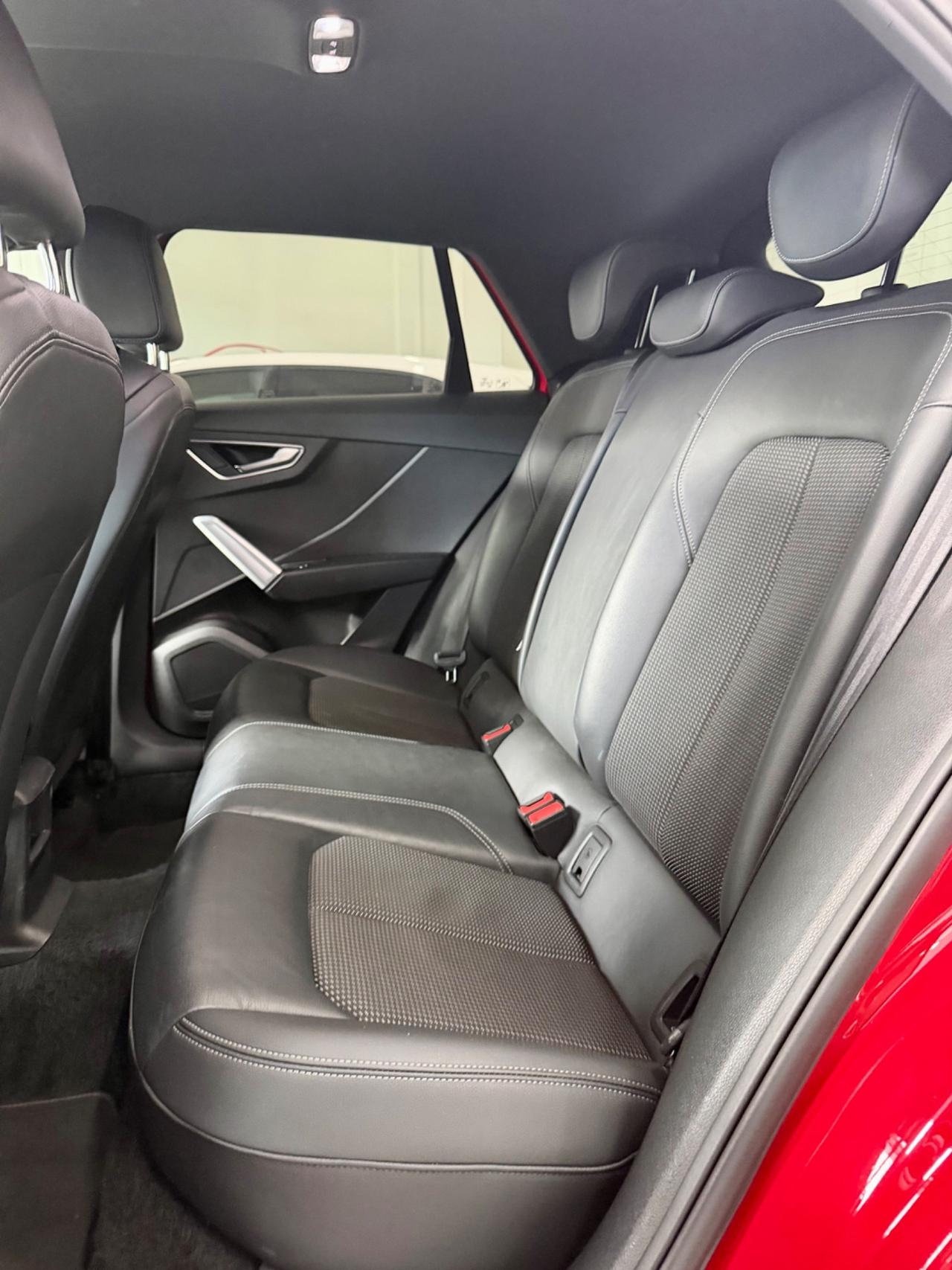 Audi Q2 2.0 150 S-LINE IDENTITY BLACK finanziabile