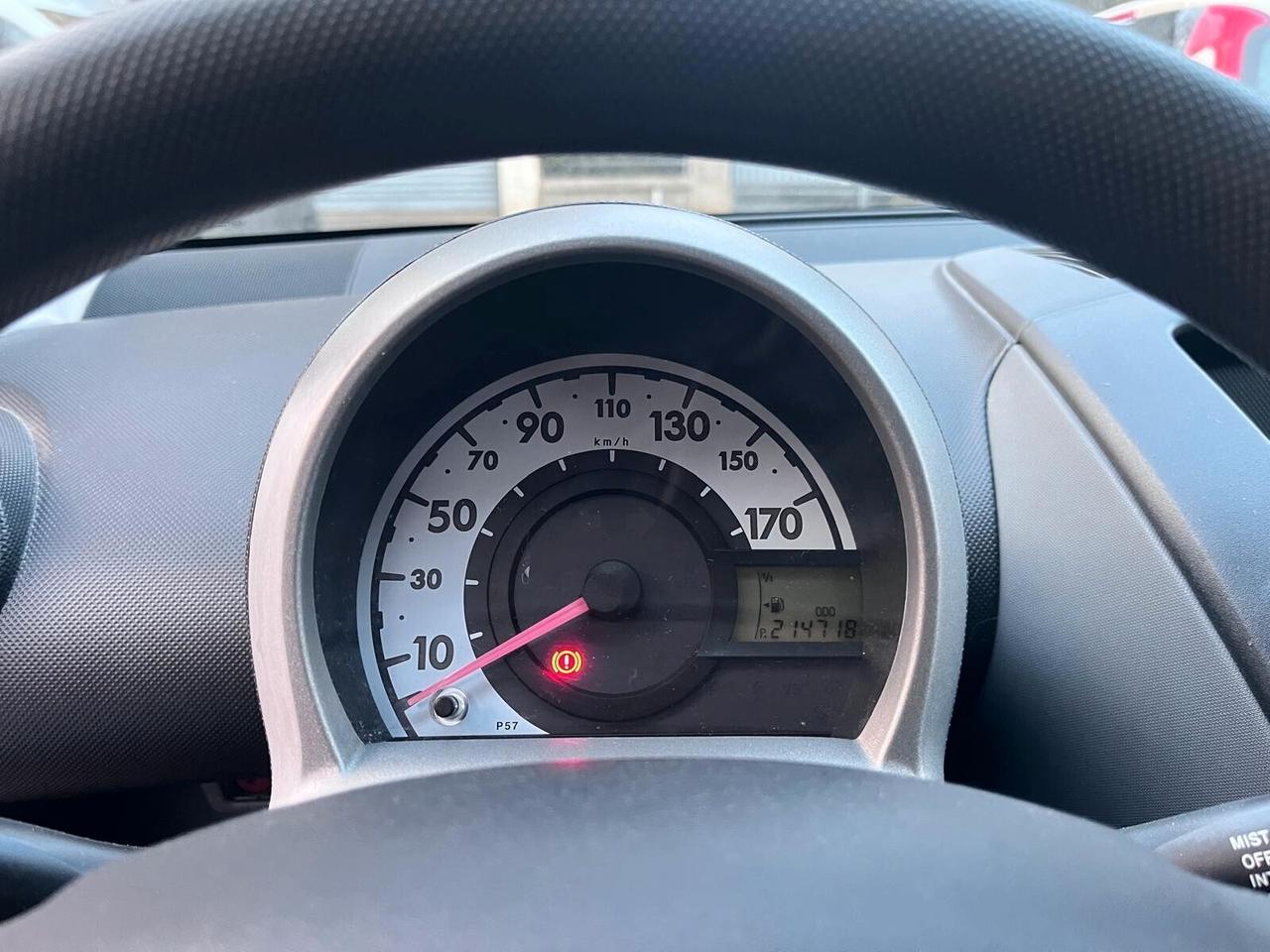 Toyota Aygo 1.0 12V VVT-i 5 porte Sol - 2009