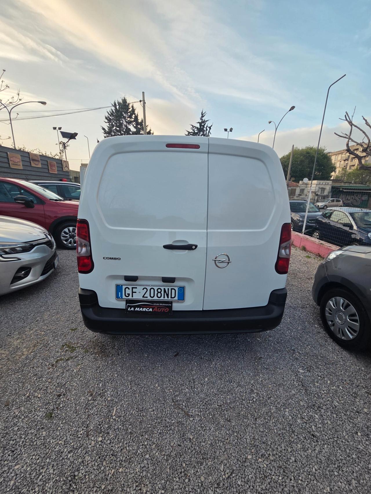 Opel Combo Cargo 1.5 Diesel 130CV S&S PC 650kg Edition