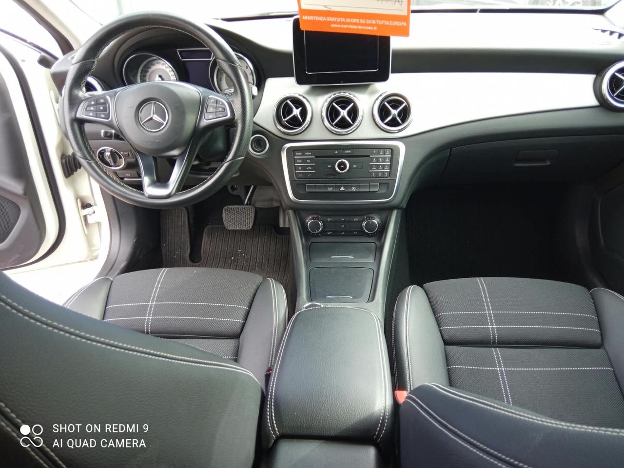 Mercedes-benz GLA 200 d Sport 136CV