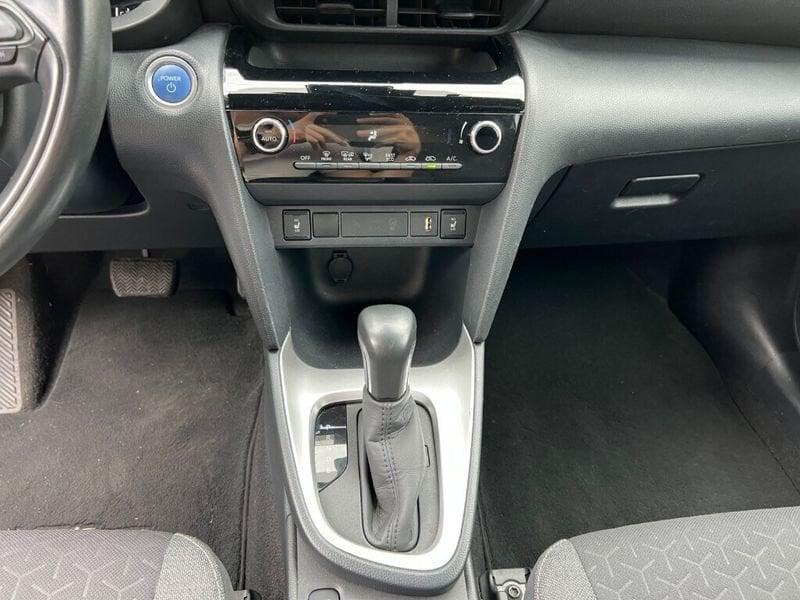 Toyota Yaris Cross 1.5 Hybrid 5p. E-CVT Business