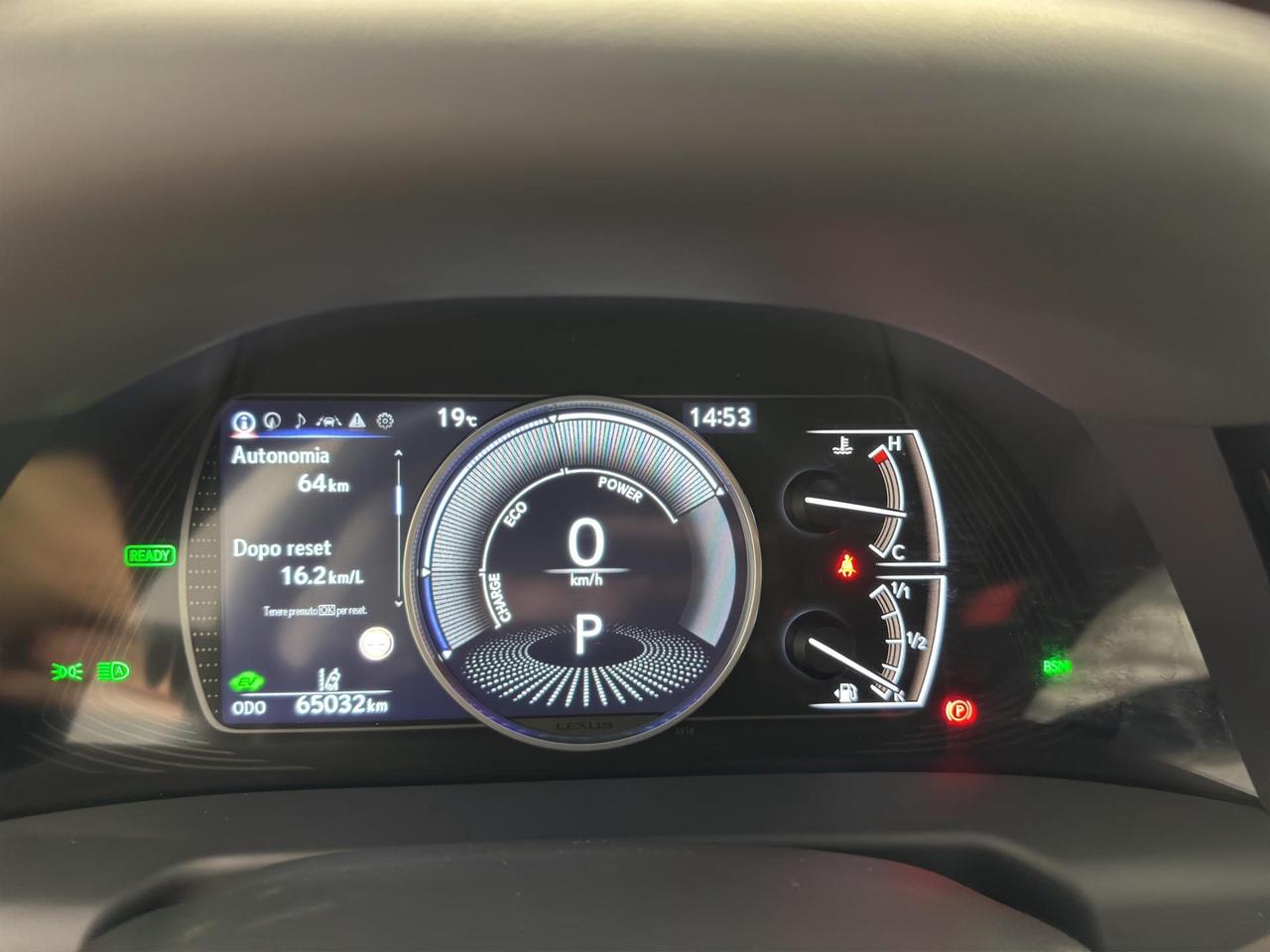 Lexus ES 300h 2.5 Executive cvt