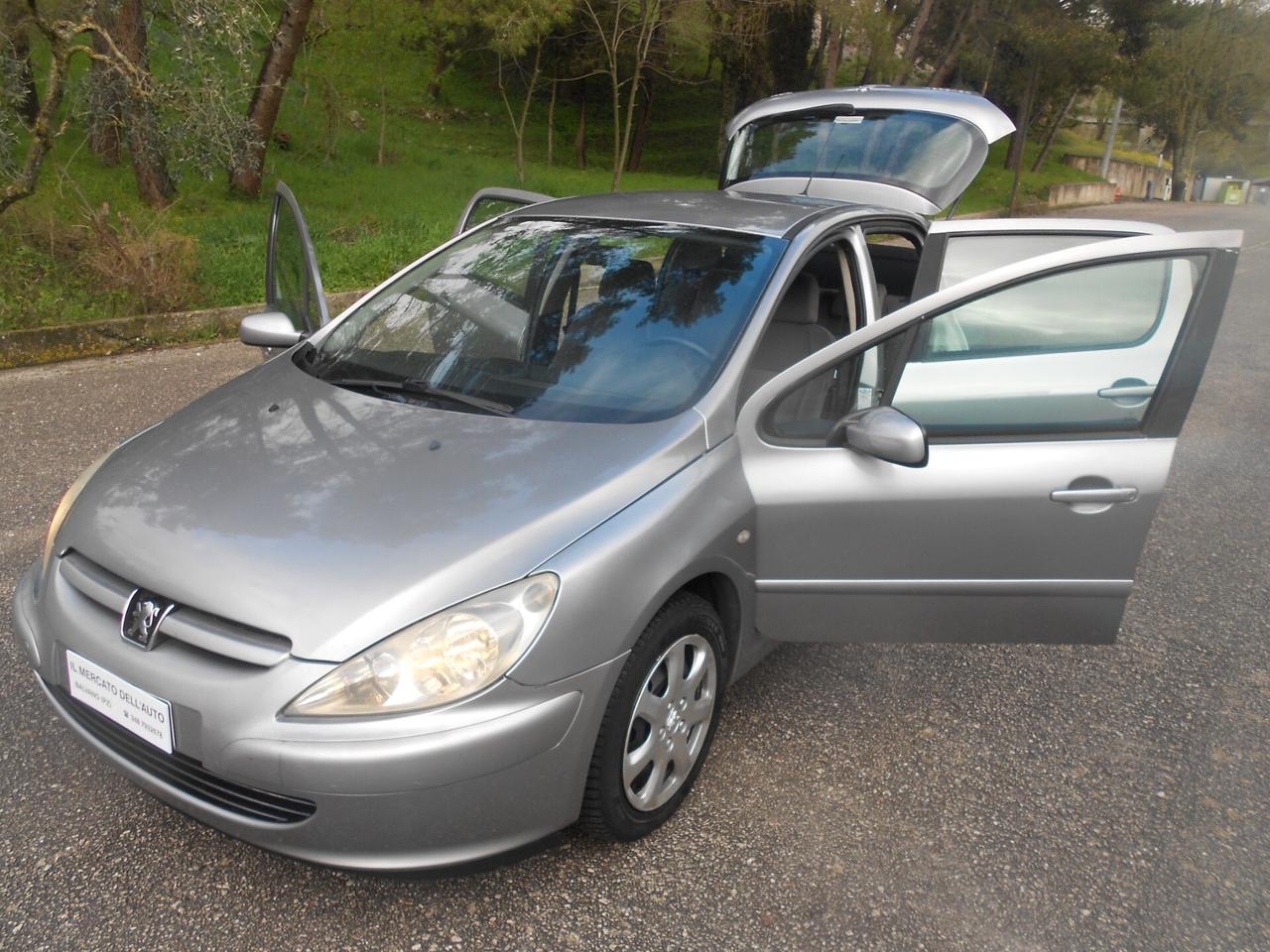 307 BERLINA,2.0hdi(VELLUTO-RADICA-CLIMATRONIC)