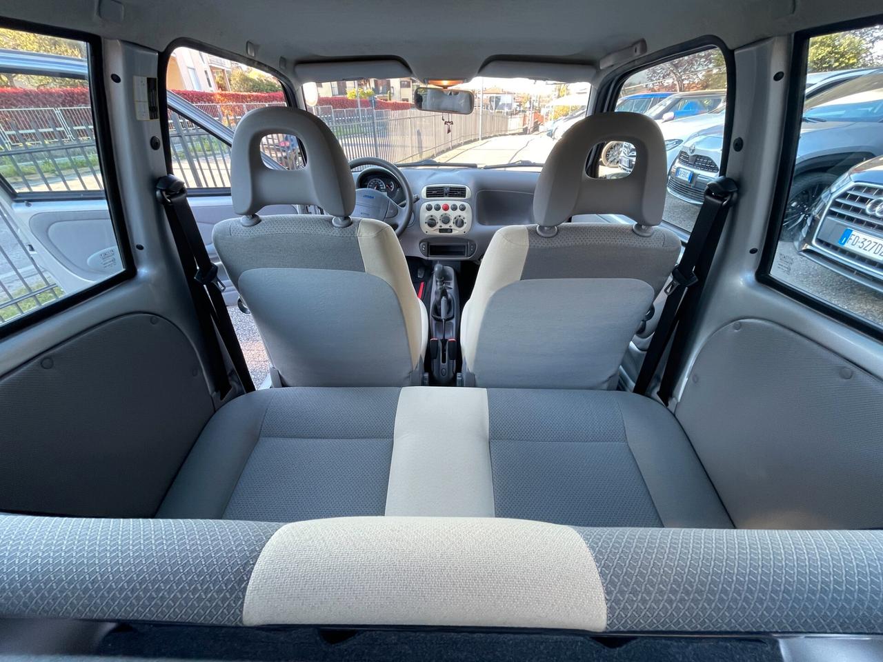 Fiat 600 1.1 Active 30.000 Km !!