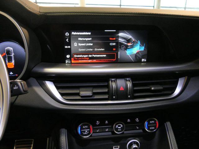 ALFA ROMEO Stelvio 2.0 Turbo 280 CV AT8 Q4 Veloce