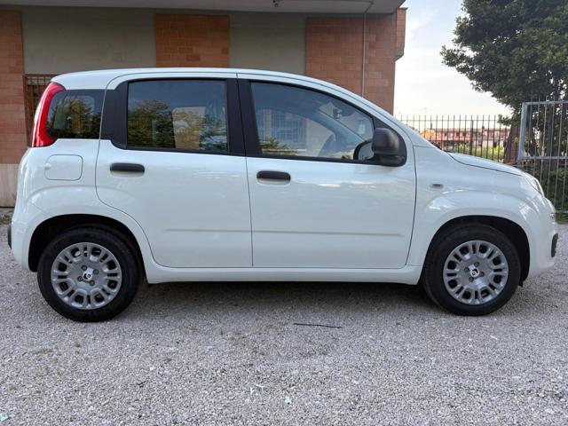 FIAT Panda 1.0 S&S Hybrid 4 posti