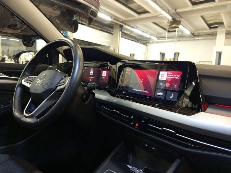 Volkswagen Golf VIII 2020 1.0 etsi evo Life 110cv dsg