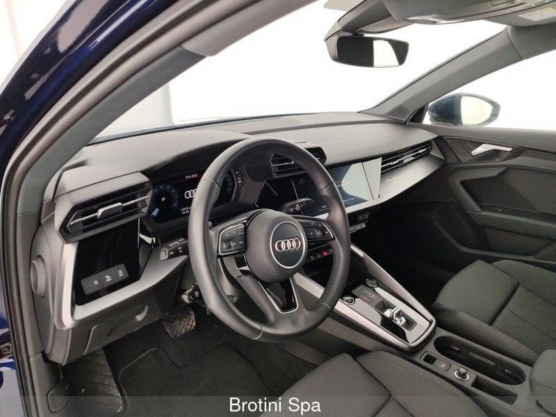 Audi A3 SPB 35 TFSI Identity Black