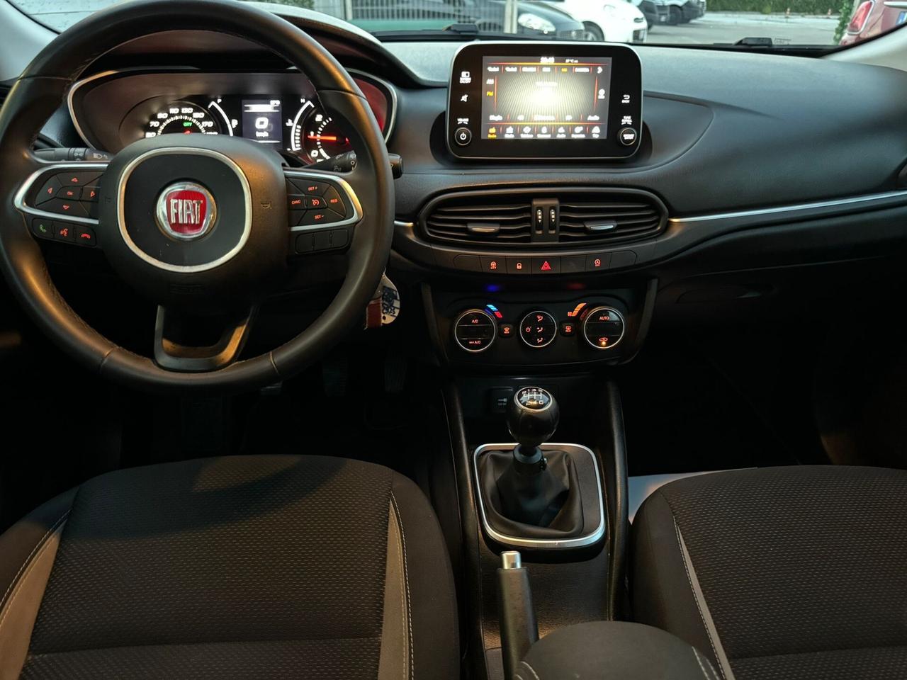 Fiat Tipo 1.6 Mjt 120CV S&S SW Lounge NUOVA