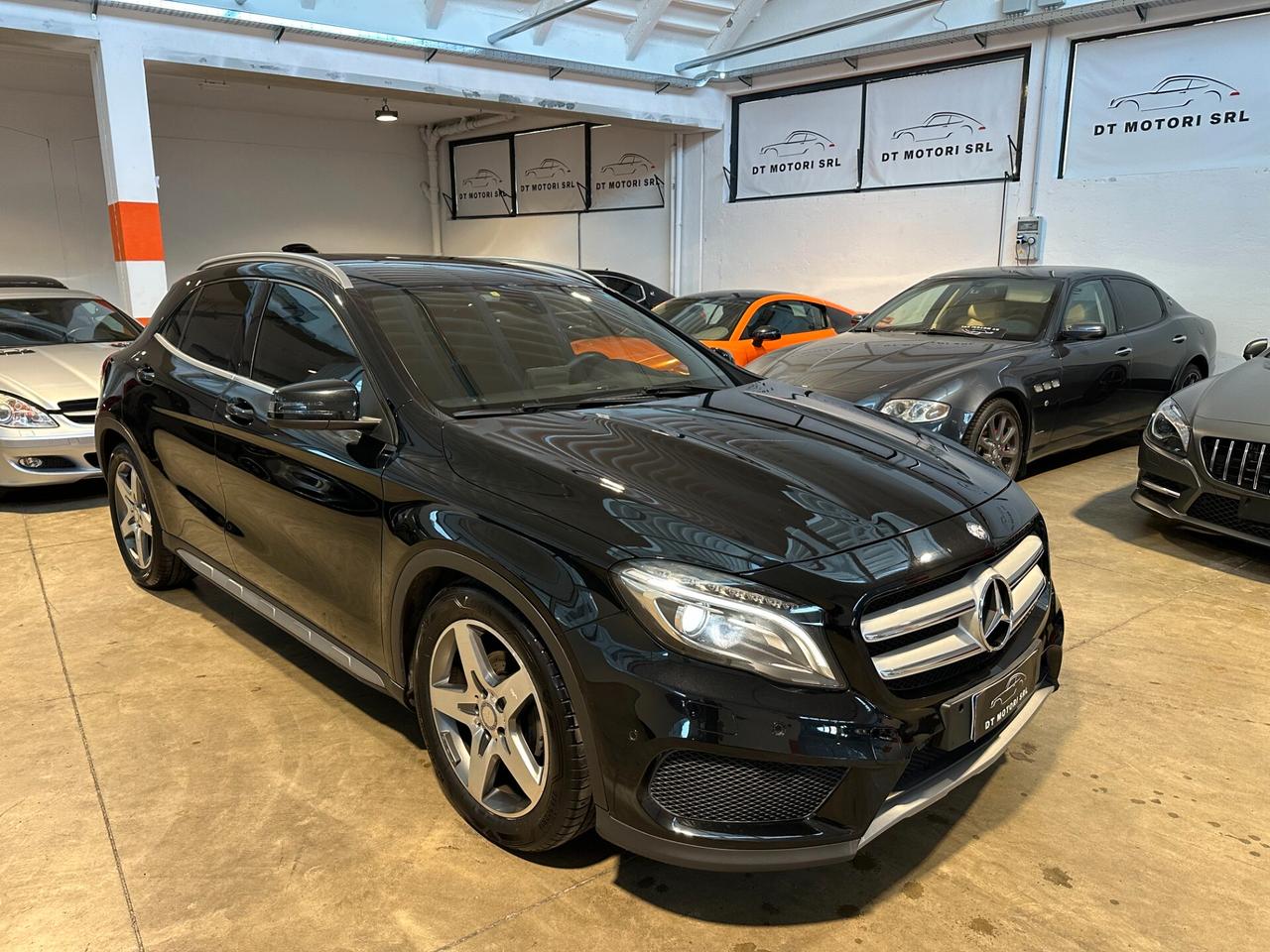 Mercedes-benz GLA 180 d Automatic Premium AMG - Harman Kardon Baule elettrico