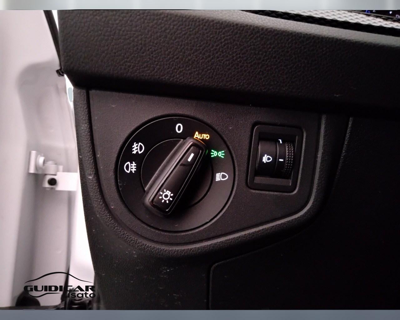 VOLKSWAGEN Polo VI 2022 - Polo 1.0 tsi Life 95cv dsg