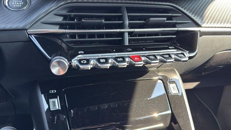 Peugeot 2008 130 EAT8 GT S/S