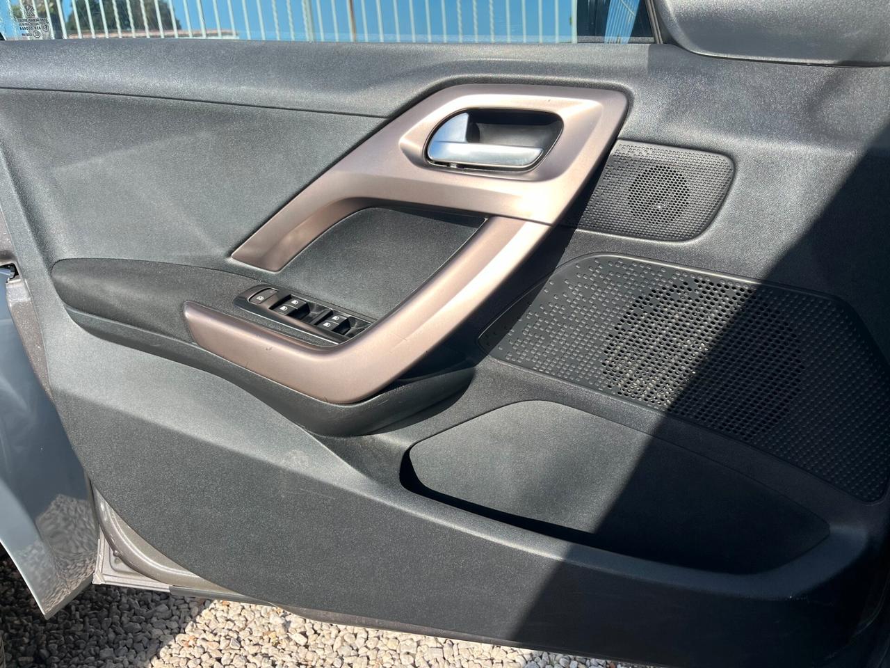 Peugeot 2008 1.6 e-HDi 92 AUTOMATICO KM CERTIFICATI 2013