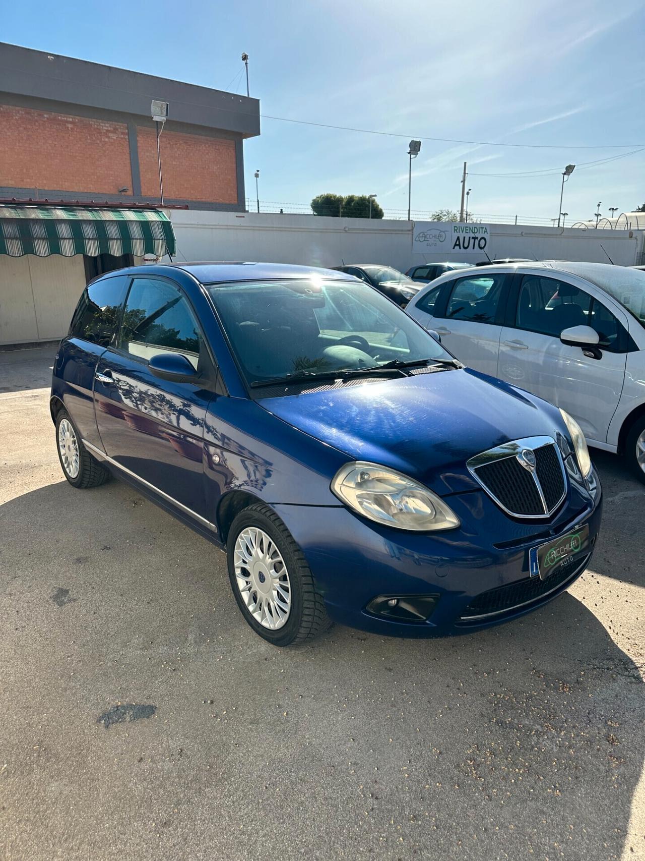 LANCIA YPSILON 1.2 GPL 2008 OK NEOPATENTATI