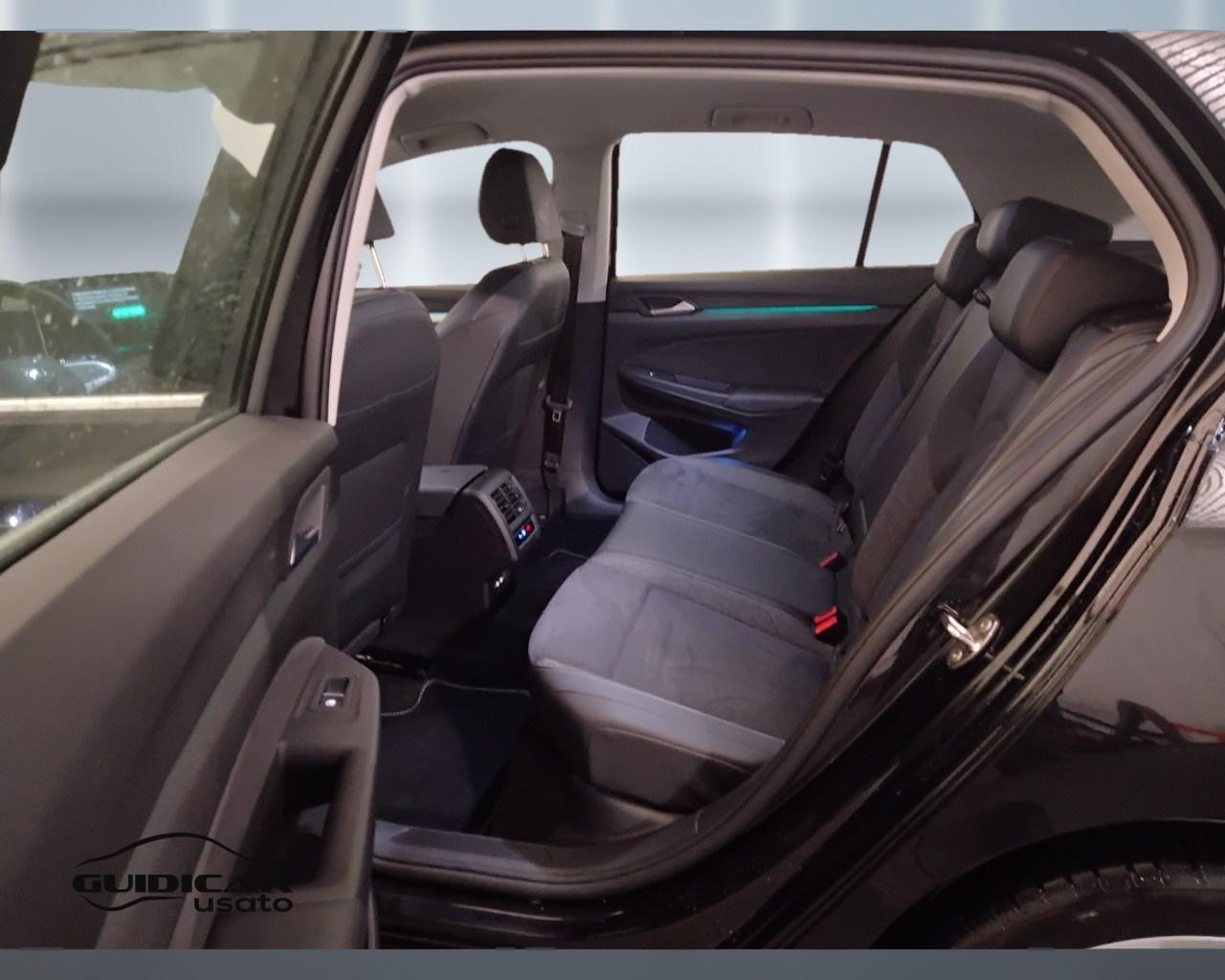 VOLKSWAGEN Golf VIII 2024 - Golf 2.0 tdi Style 150cv dsg