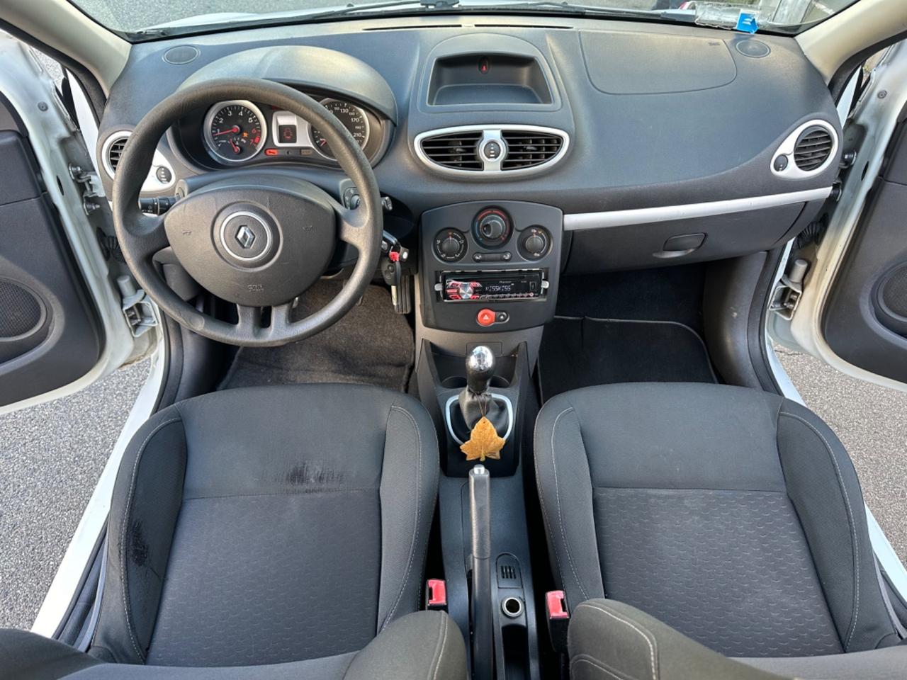 Renault Clio Storia 1.2 5 porte GPL fino 2030 della casa