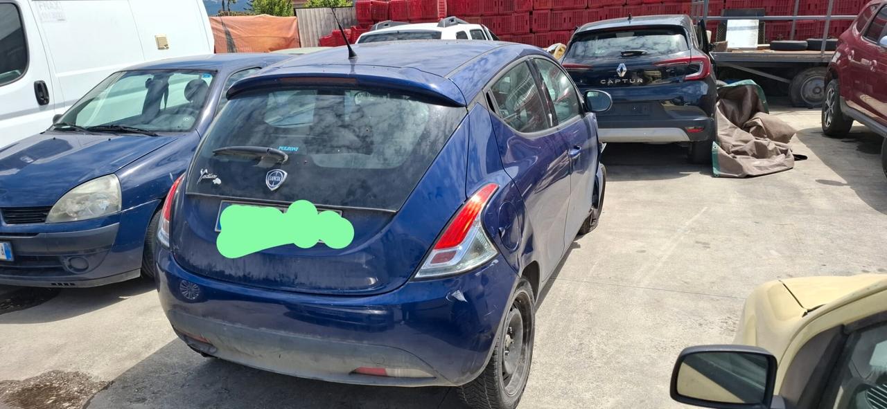 GPL INCIDENTATA Lancia Ypsilon 1.2 69 CV 5 porte GPL Ecochic Platinum