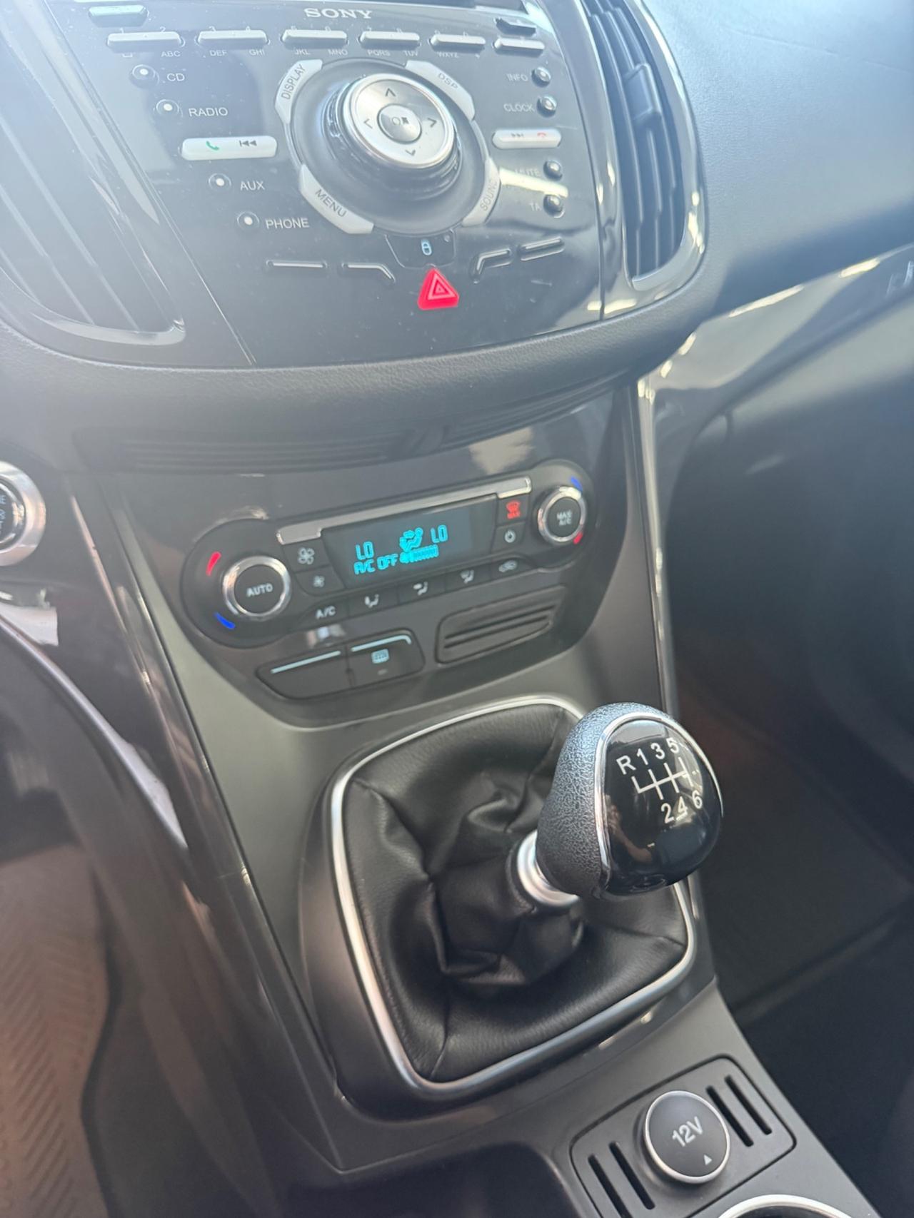 Ford Kuga 2.0 TDCI S&S 2WD Titanium FINANZIABILE
