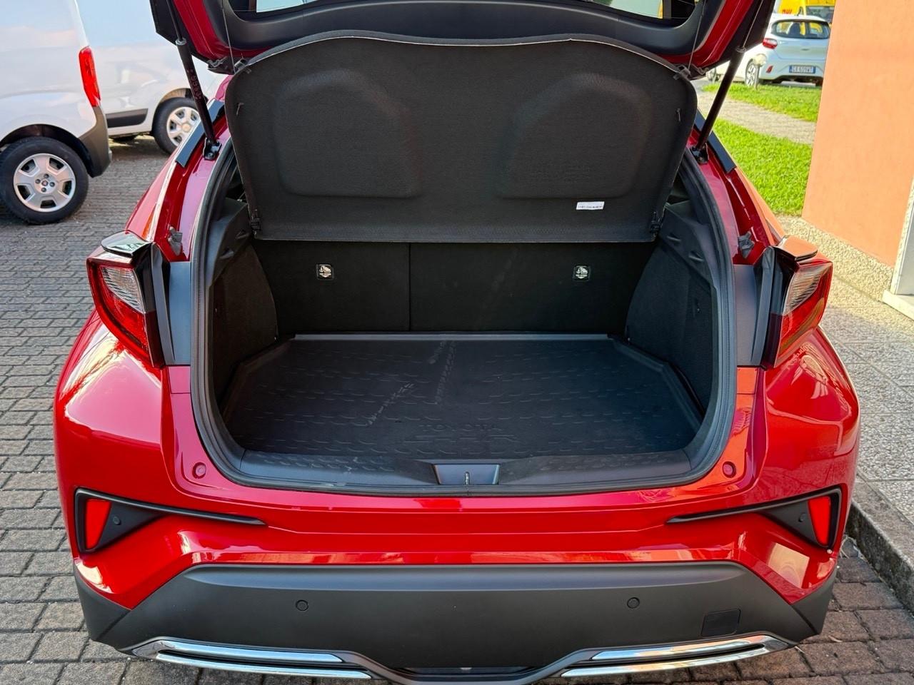 Toyota C-HR 2.0 Hybrid E-CVT Trend 2021