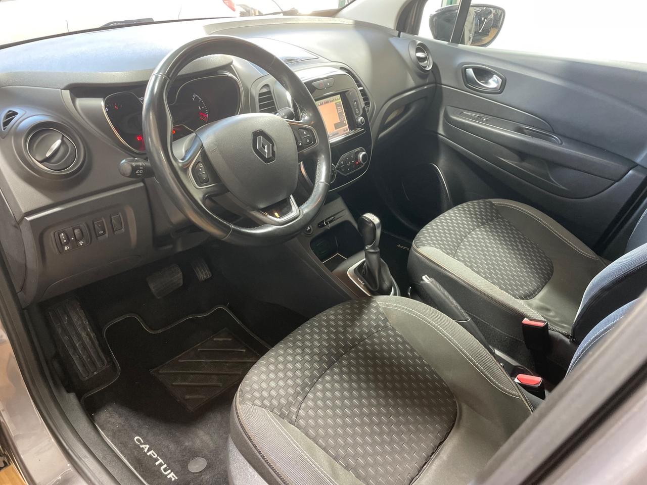 Renault Captur dCi 8V 90 CV EDC S&S Cambio Automatic B-cool