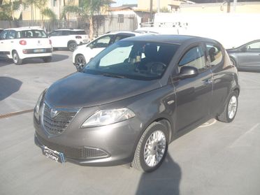 Lancia Ypsilon 1.2 69 CV 5 porte S&S Gold - 2014