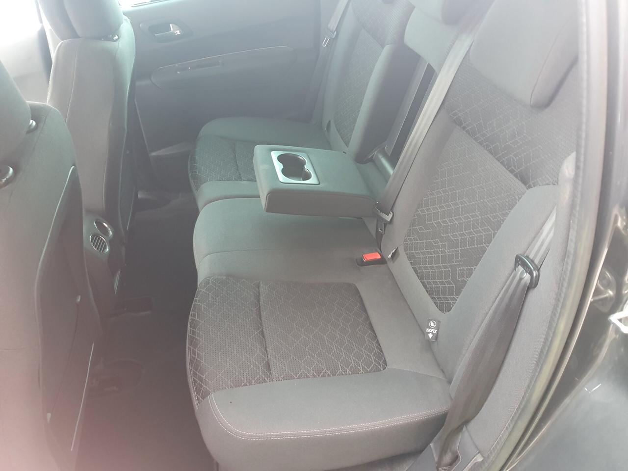 Peugeot 3008 1.6 HDi 115CV Business