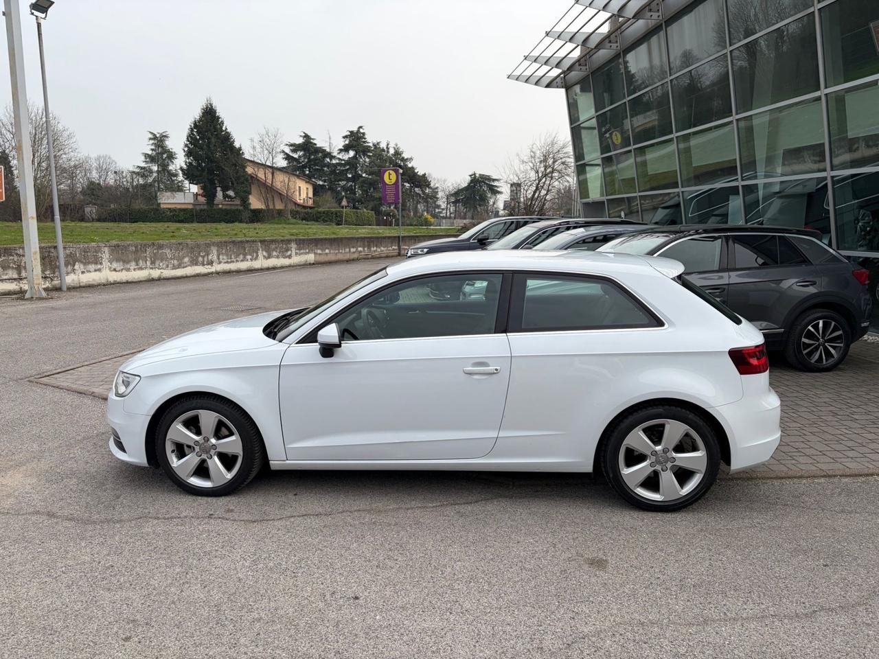 Audi A3 1.6 TDI clean diesel Ambition