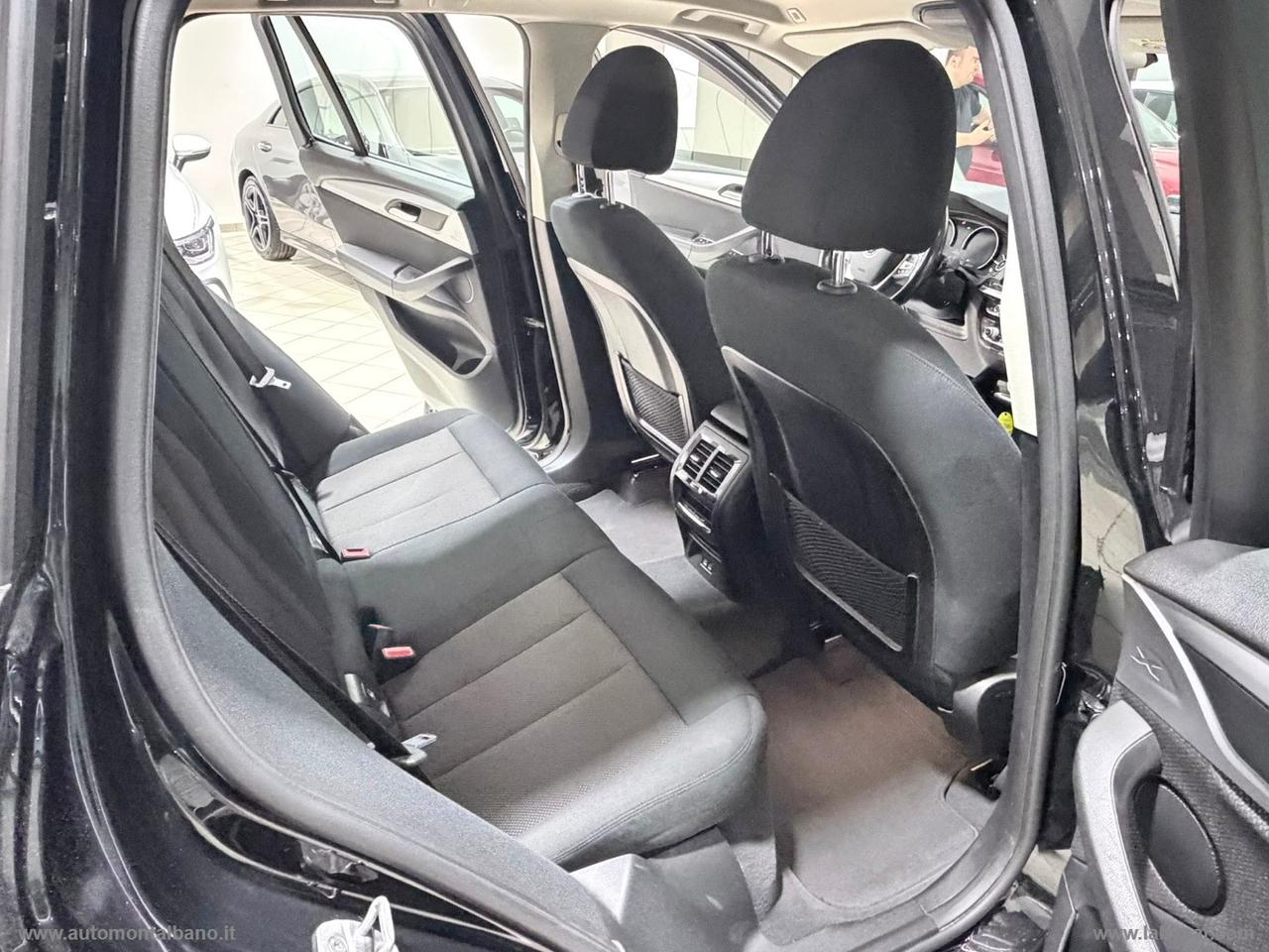 BMW X3 xDrive20d 48V Business Advantage